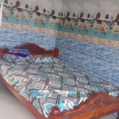 Sri Vasavi Home Stay Tiruvannāmalai Buitenkant foto